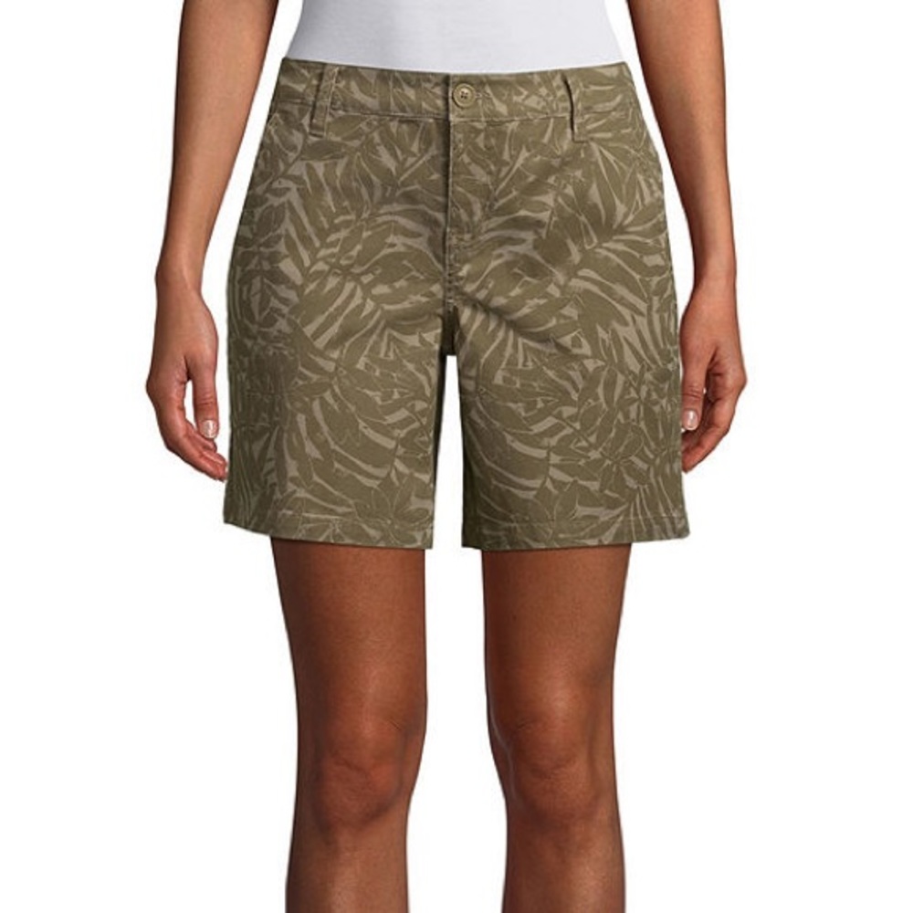 NWT St. John's Bay Mid Rise Chino Short